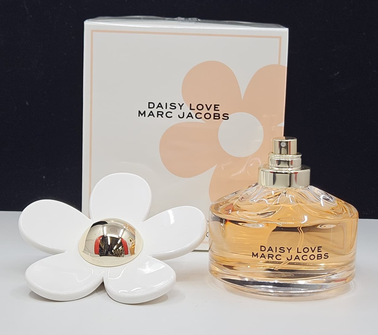 Daisy Love Marc Jacobs Eau De Toilette Spray 3.3 oz / 100 ml New In Box