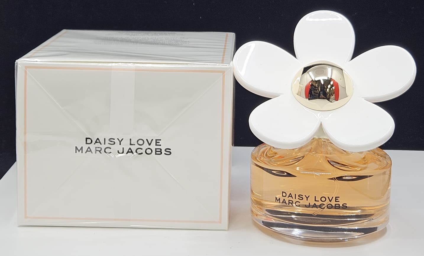 Daisy Love Marc Jacobs Eau De Toilette Spray 3.3 oz / 100 ml New In Box