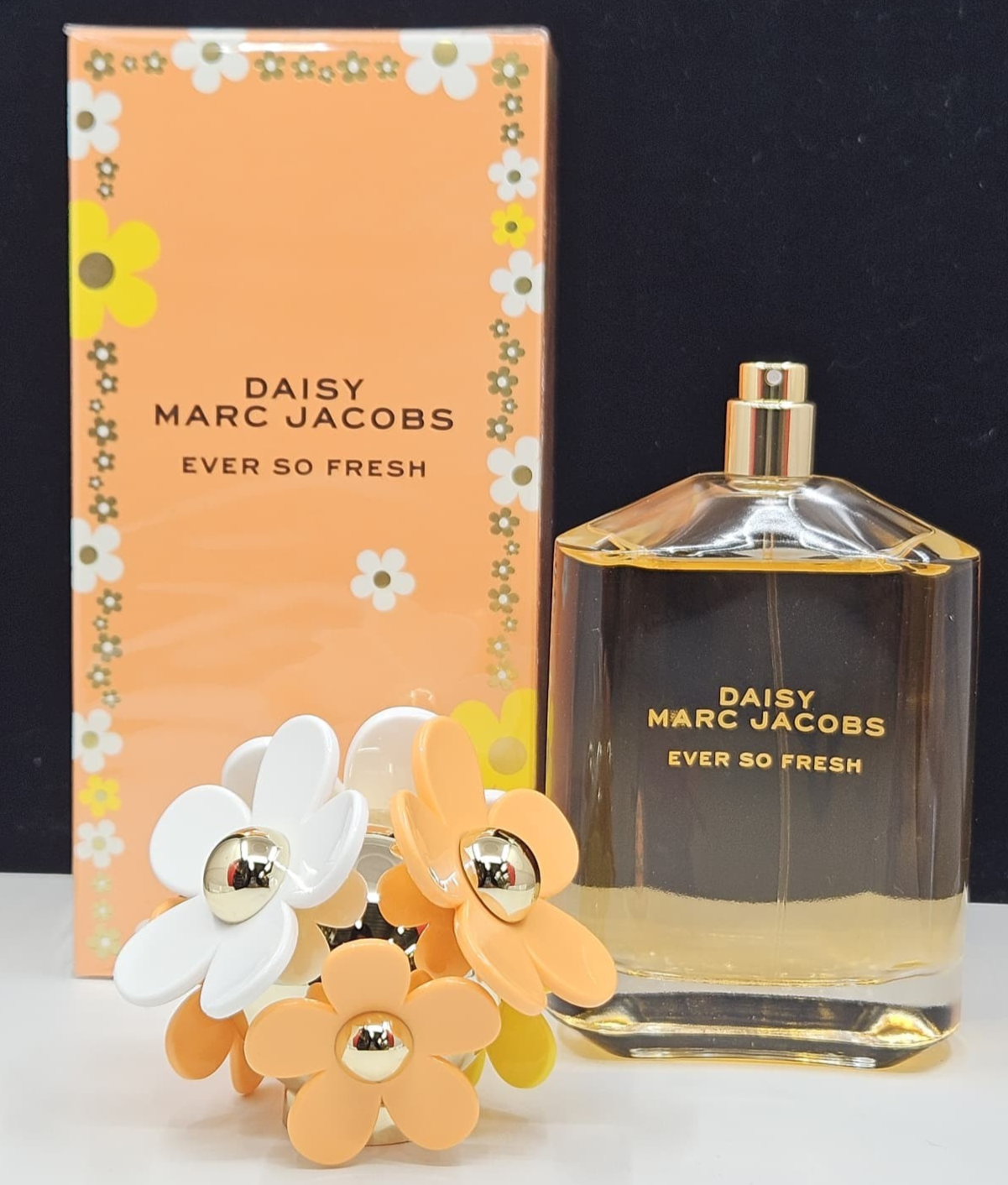 Marc Jacobs Daisy Ever So Fresh Eau De Parfum Spray 4.2 oz / 125 ml New In Box