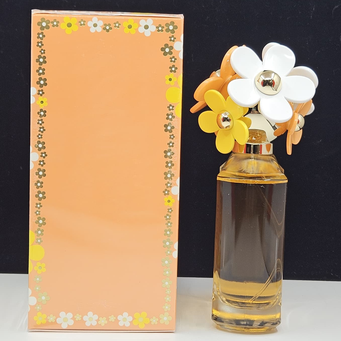 Marc Jacobs Daisy Ever So Fresh Eau De Parfum Spray 4.2 oz / 125 ml New In Box